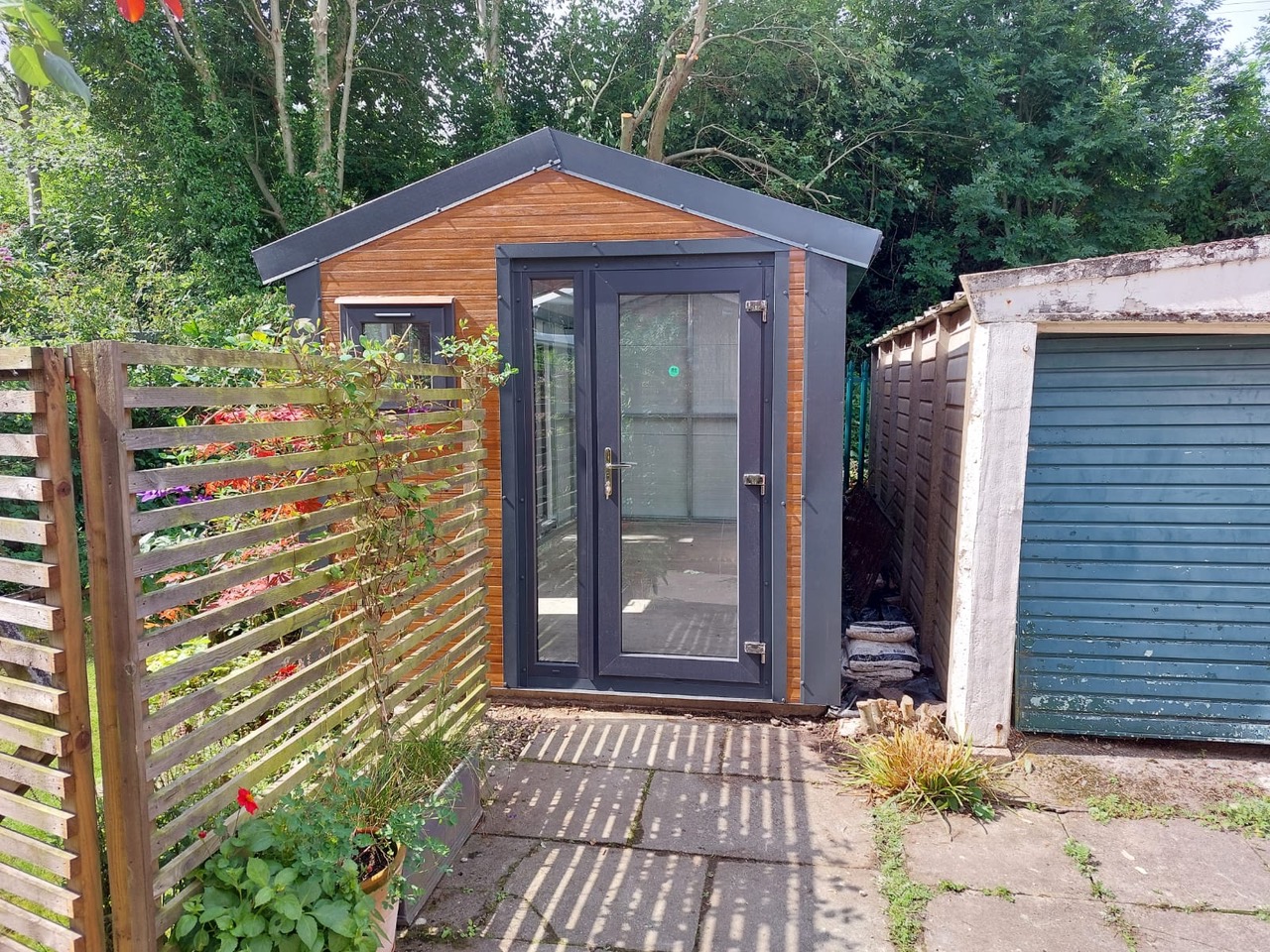 White Rose Buildings | Contemporary Insulated Garden Room White Rose Buildings | Contemporary Insulated Garden Room