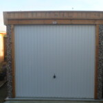 Pent prefab garage