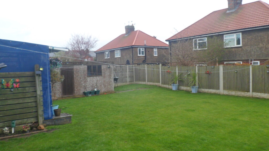 White Rose Buildings | Renovation plus a new build of a concrete shed Concrete garage prices