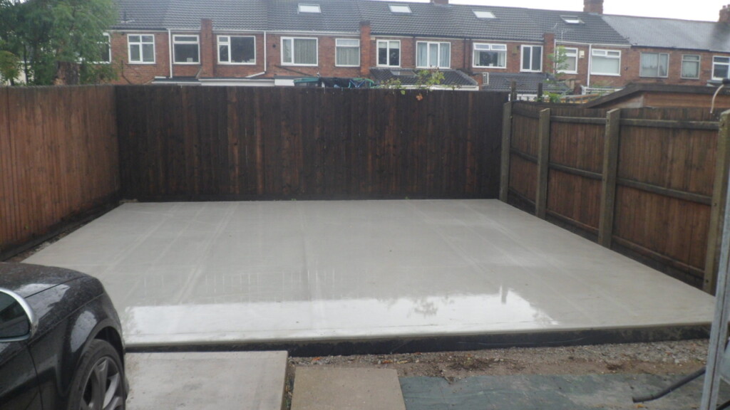 White Rose Buildings | New Base and Apex Royale Double Garage sectional concrete garages